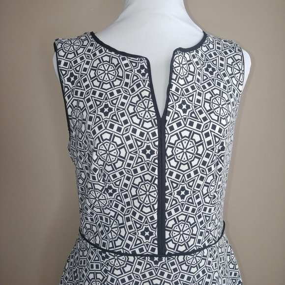 Merona Fitted Dress Size M, NWOT - Picture 4 of 7